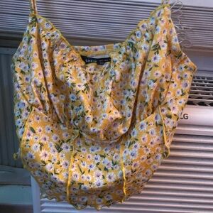 SHEIN Yellow Floral Women's Crop Top